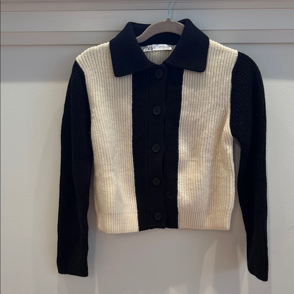 Zara Black and Cream Cardigan with Ribbed Texture